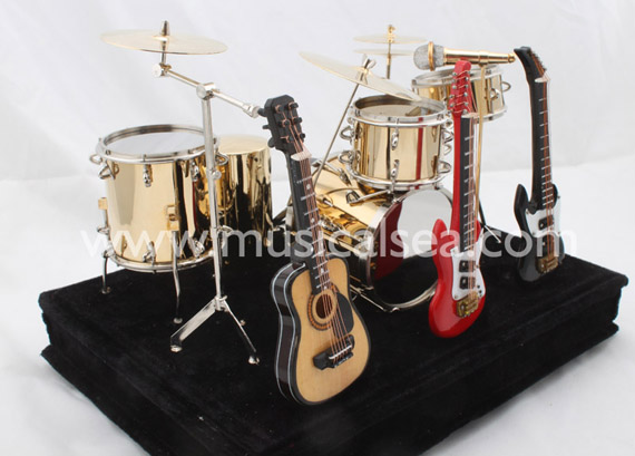 Miniature Musical Instrument 5pcs Golden drums per set and Guitar